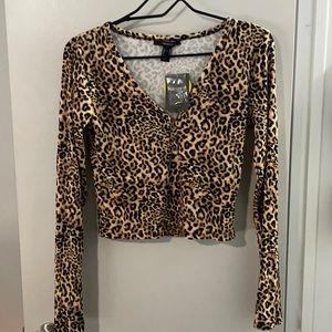 Long sleeve cheetah crop top,  Forever 21, size M
